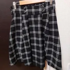 チェック柄 ミニフレアスカート ブラック Honeysのサムネイル