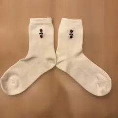 familiar 刺繍入り　車柄　キッズ靴下