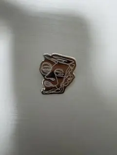 Mrs. GREEN APPLE ホワイトラウンジ ピンバッジ