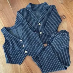 【美品】男の子 フォーマル スーツ 3点セット ストライプ　80cm 3点セット