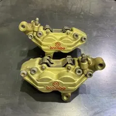 XJR1300 純正 brembo ブレーキキャリパー ネジピッチ100mm - メルカリ
