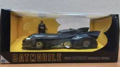 バットモービル バットマンフィギュア付き