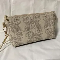 ハンドメイド　ジョリーフルール ピョンブロイダリー　ファスナーポーチ
