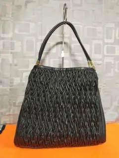 【新品同様】コーチ COACH ショルダーバッグ 黒 ブラック レザー 三層式