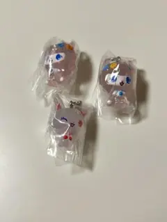 ガチャガチャ　ジュエルペット　めじるしアクセサリー