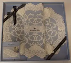 【新品未使用】WEDGWOOD テーブルセンター 32×60cmのサムネイル