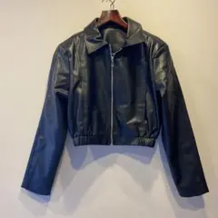 ブラック クロップド　レザージャケット M