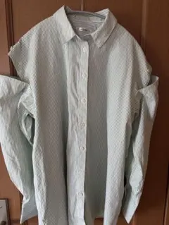 NICE CLAUP 肩開きシャツのサムネイル