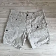 DSQUARED2 カーゴショートパンツ ベージュ 48のサムネイル