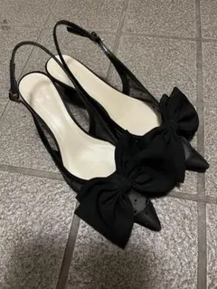 リボン付きブラックミュール