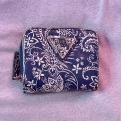 GUESS 2つ折り財布