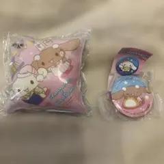シナモロール x くら寿司　クッションチャーム＆缶バッジ
