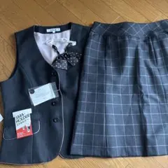 【新品タグ付き】　事務服3点セット　アルファピア　ベスト11号スカート13号⑰