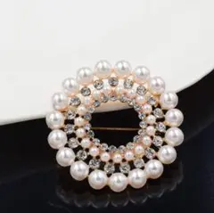 新品❣️パールブローチ　サークル　結婚式　発表会　パーティー　韓国【匿名配送】