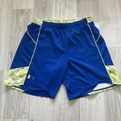 アンダーアーマー　ショートパンツ　M