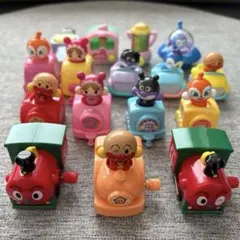 それいけ！アンパンマン　カプセルトイ・ガチャガチャ　16点 まとめ売り