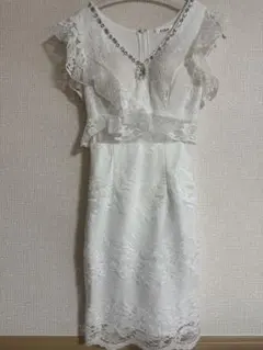 Tika ホワイトレースタイトドレス