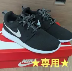 NIKE ローシラン パームツリー柄 - メルカリ