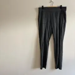 Item thumbnail for item 450fad8c-bc5d-4647-9aae-a68abb9a4639