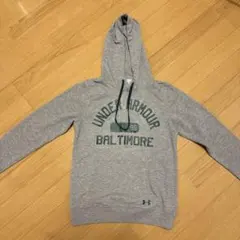 UNDER ARMOUR グレー パーカー SM