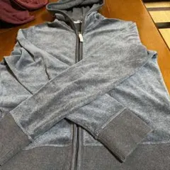 【ユニクロ】グレー XL フルジップ パーカー　レディース