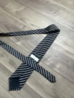 美品　ポロクラブ　ネクタイ　ネイビー　ダーク　ストライプ　シンプル　定番