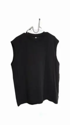 GU タンクトップ