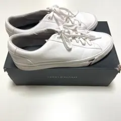 Item thumbnail for item e1f30431-a97c-44b1-933c-0697c0a7913b