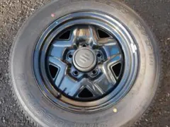 ジムニー純正スチールホイール　１本　背面タイヤ　新車外しのサムネイル