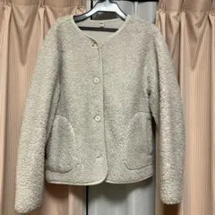 ユニクロ ホワイトベージュボアジャケット カジュアル