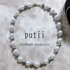 パールネックレス　ホワイト　ブルー