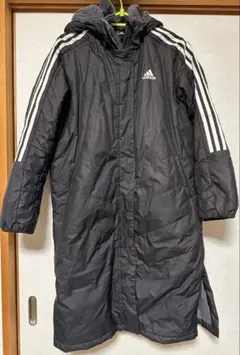 アディダスベンチコート