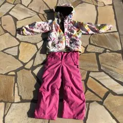 子供用スキー、スノーボードウェア　PONTAPES 上下セット　130サイズ