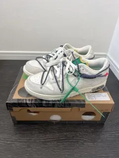 Off-White × Nike Dunk Low