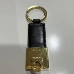 フェラガモ  キーリングのサムネイル