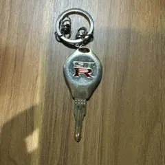 日産のレトロな鍵＆ なりきりGT-R(KPGC10）ダミー鍵、酷似している