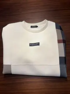 ブラックレーベル　ニット　　　美品のサムネイル