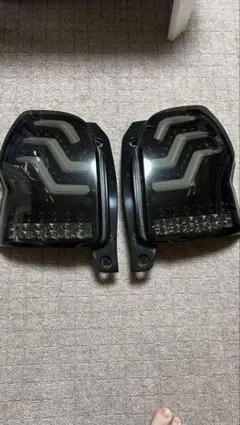 ヴァレンティ　テールランプ　ポルテスペイド　スモークのサムネイル