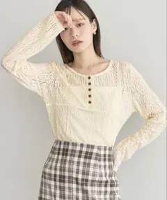 earth music&ecology フロントボタンレースプルオーバー