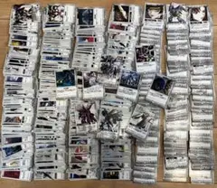 ガンダムウォー　引退品　まとめ売り　白　【どんどん値下げ】600枚