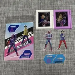 仮面ライダーリバイス　五十嵐一輝　バイス　アクリルスタンド　セット　前田拳太郎 Amazon.co.jp: 前田拳太郎 仮面ライダーリバイス 五十嵐一輝 アクリル