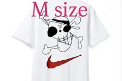 NewJeans x NIKE シンガポール限定Tシャツ - メルカリ