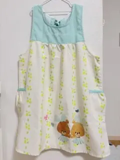 ルルロロのエプロン