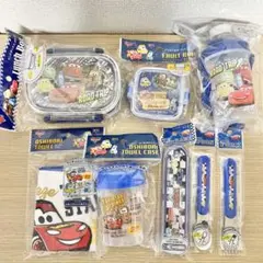 カーズ　お弁当箱　おしぼり　カトラリー　8点セット