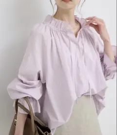 スローブイエナ タイプライター　フリルカラー　ブラウス