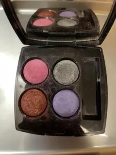 Chanel アイシャドウパレット 4色