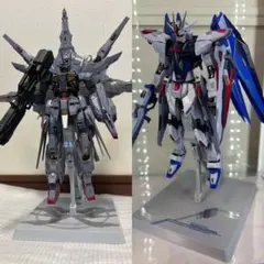 メタルビルド プロヴィデンスガンダム　& フリーダムガンダム スノースパークルのサムネイル