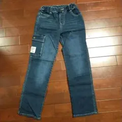 BUZZ FUZZ byBEBE ジーパン 140cmのサムネイル