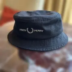 FRED PERRY ブラック バケットハット