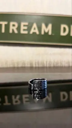 GIVENCHY Spoon ring 20号